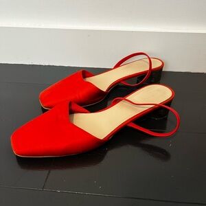 SATIN SLINGBACK BY EVERLANE